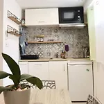 De 45 M2 En Rez-de-villa Avec Jardin Apartman