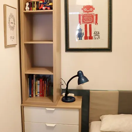 De 45 M2 En Rez-de-villa Avec Jardin Apartman