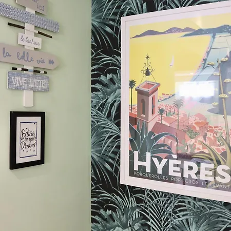 De 45 M2 En Rez-de-villa Avec Jardin * Hyères