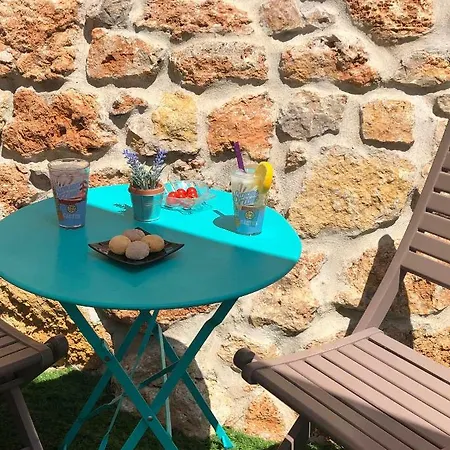 De 45 M2 En Rez-de-villa Avec Jardin Apartamento
